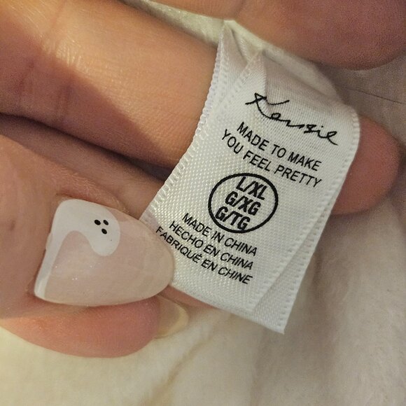 Kensie Cream Plush Lounge Jacket L/XL Cozy Fleece Pom Pom Detail Robe Cardigan - Picture 5 of 8